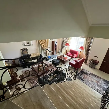 Silver Villa *