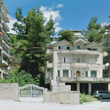 Silver Villa